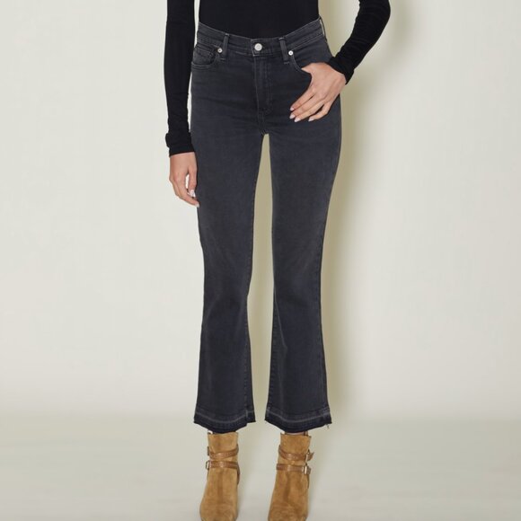 LE JEAN BELLA CROP FLARE